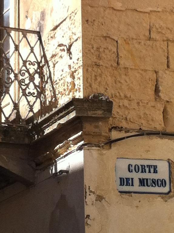 B&B Corte Dei Musco Lecce Exterior foto